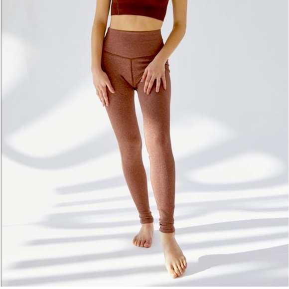 Urban Outfitters Out From Under Metallic High-Waisted Legging XS/S - Picture 3 of 6